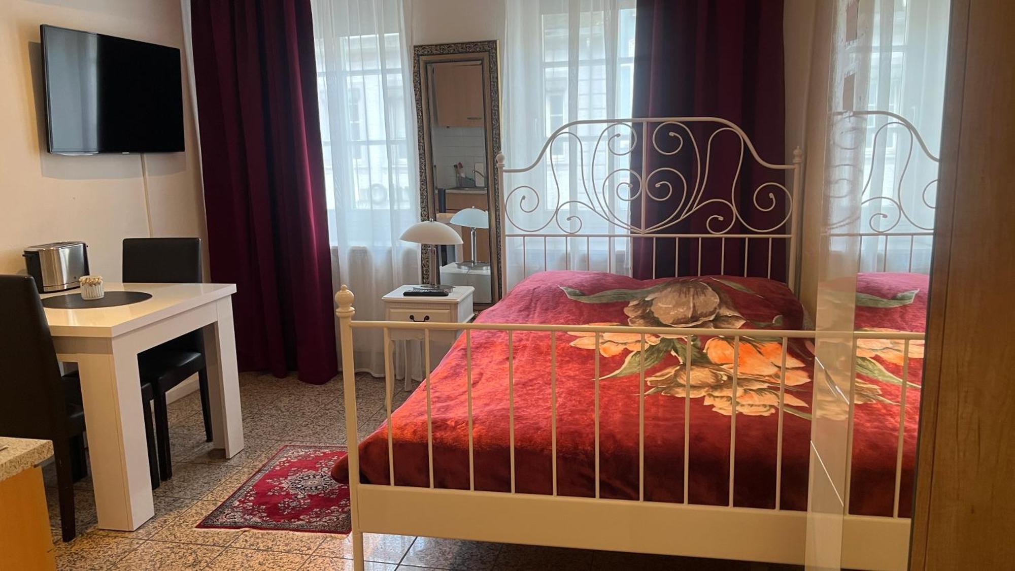 Schoene Und Gemuetliche Wohnung In Trier Zentrum Экстерьер фото